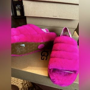 Brand new, Never Worn Ugg slippers